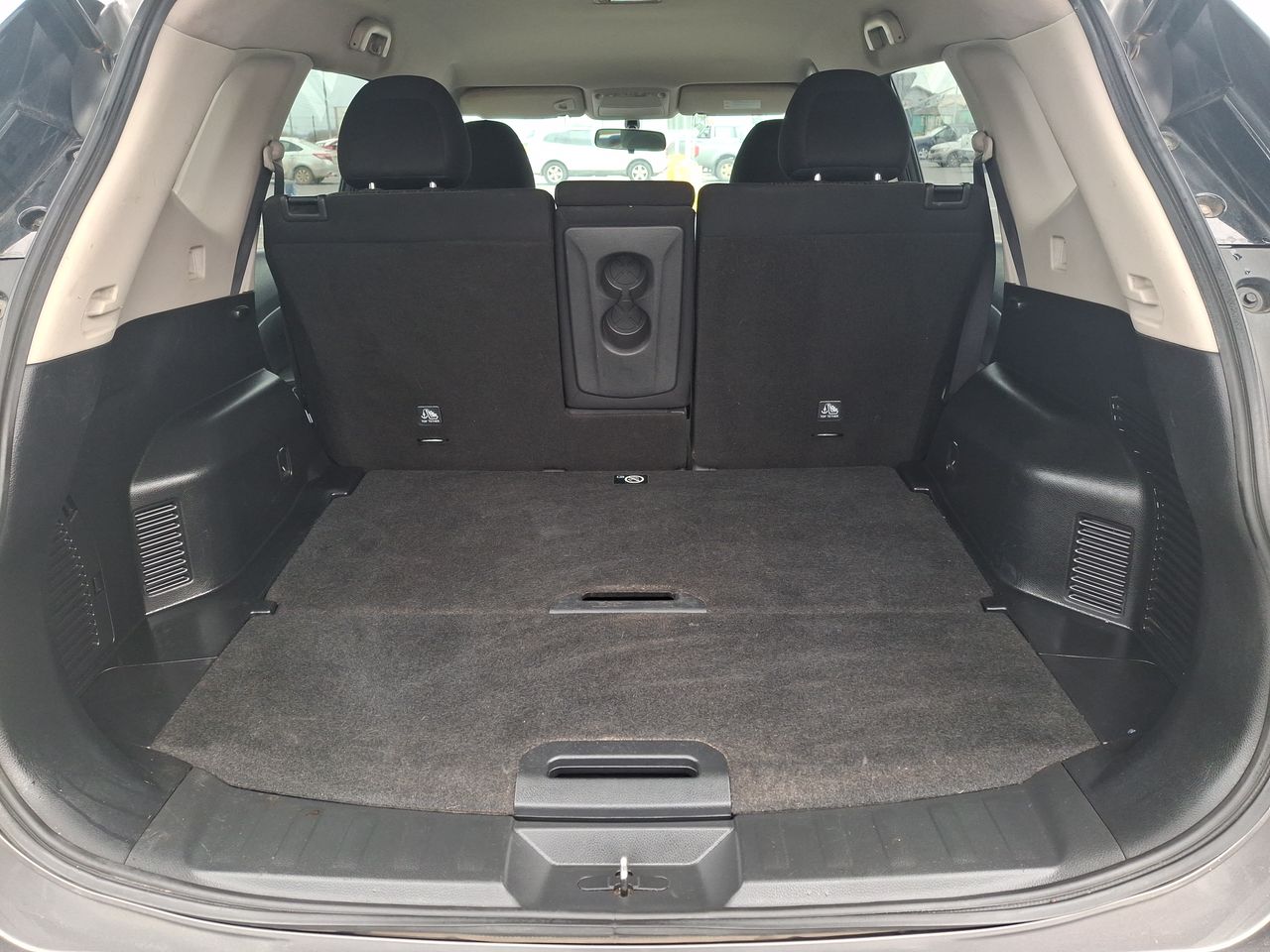 Nissan X-Trail — foto 14 de 26
