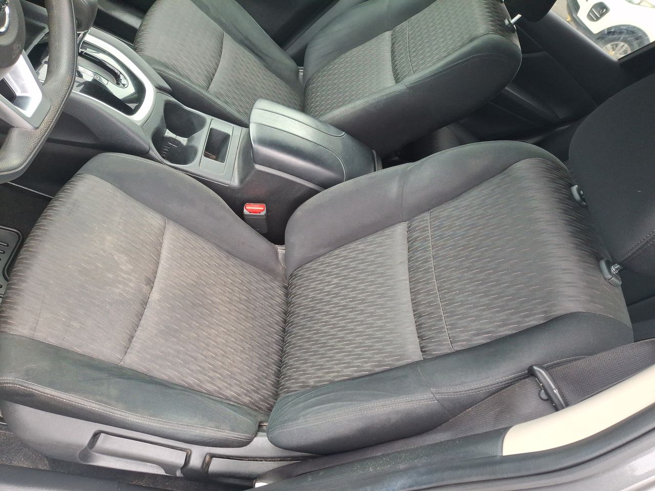 Nissan X-Trail — foto 16 de 26