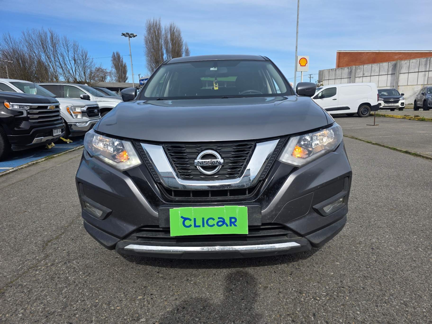 NISSAN - 2