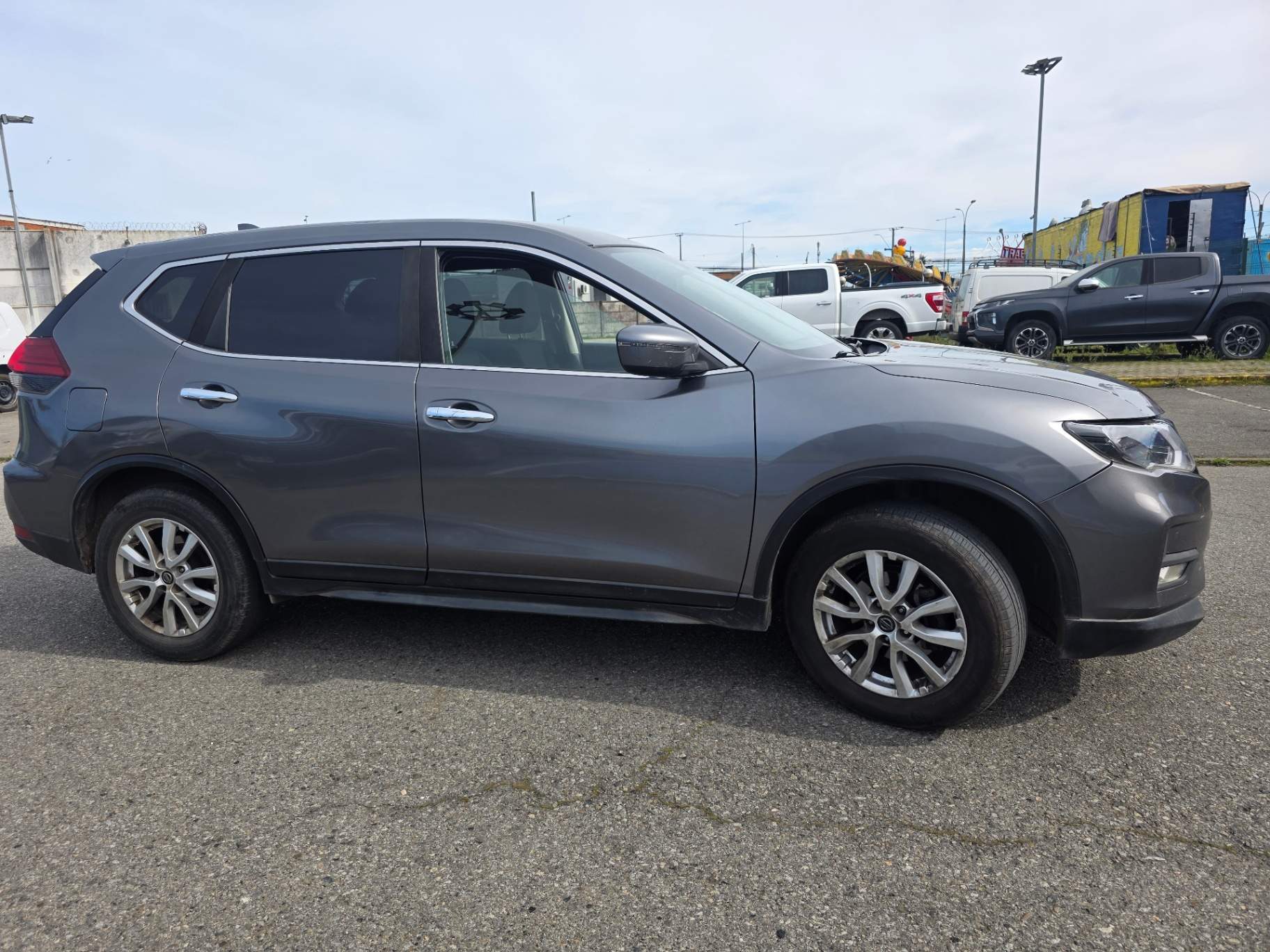 NISSAN - 3