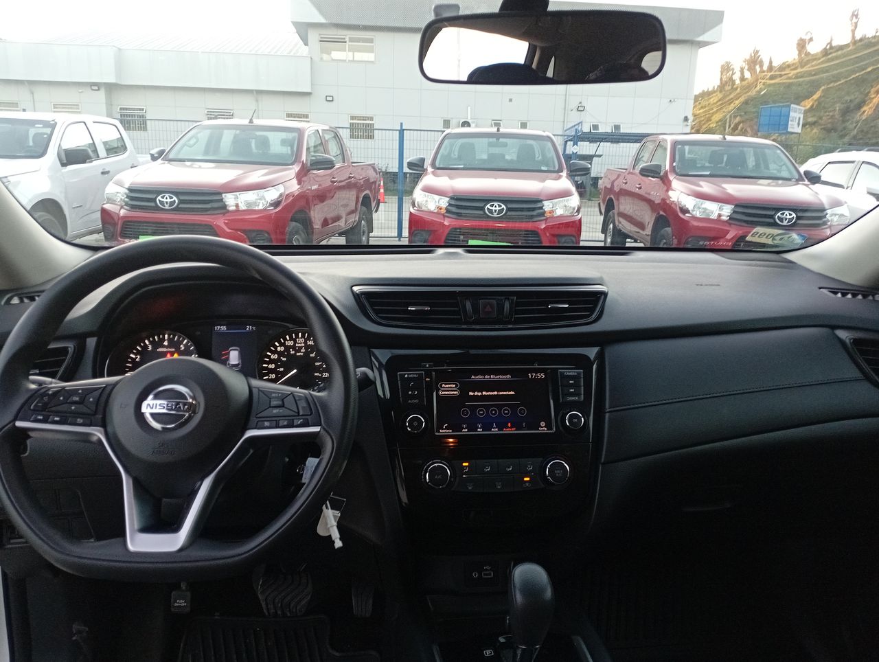 NISSAN - 15
