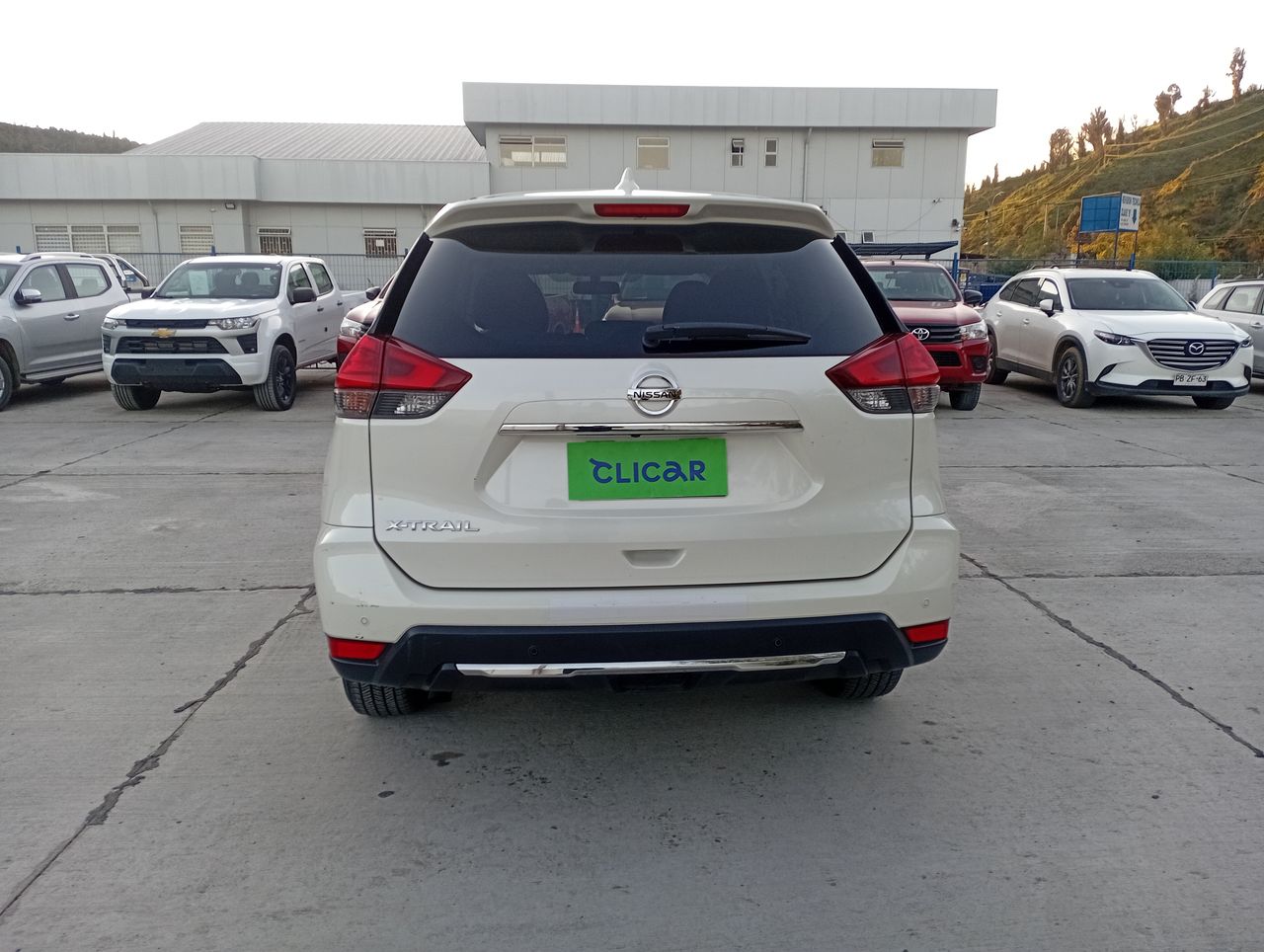 NISSAN - 6