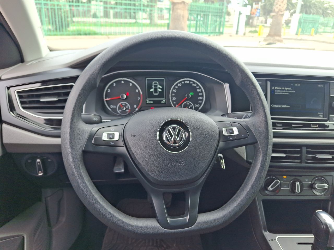 VOLKSWAGEN - 26