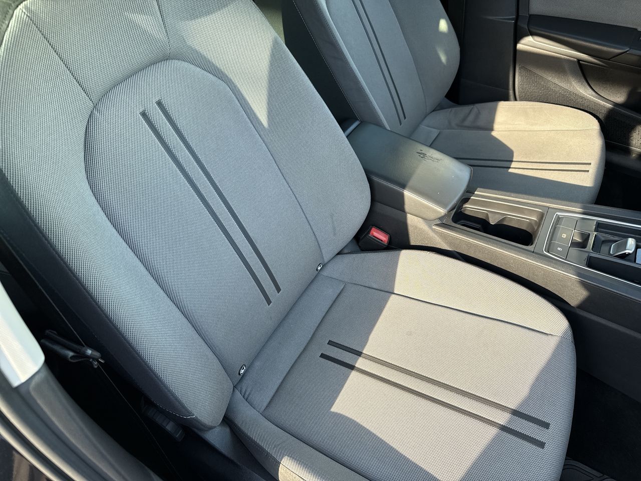 SEAT - 33