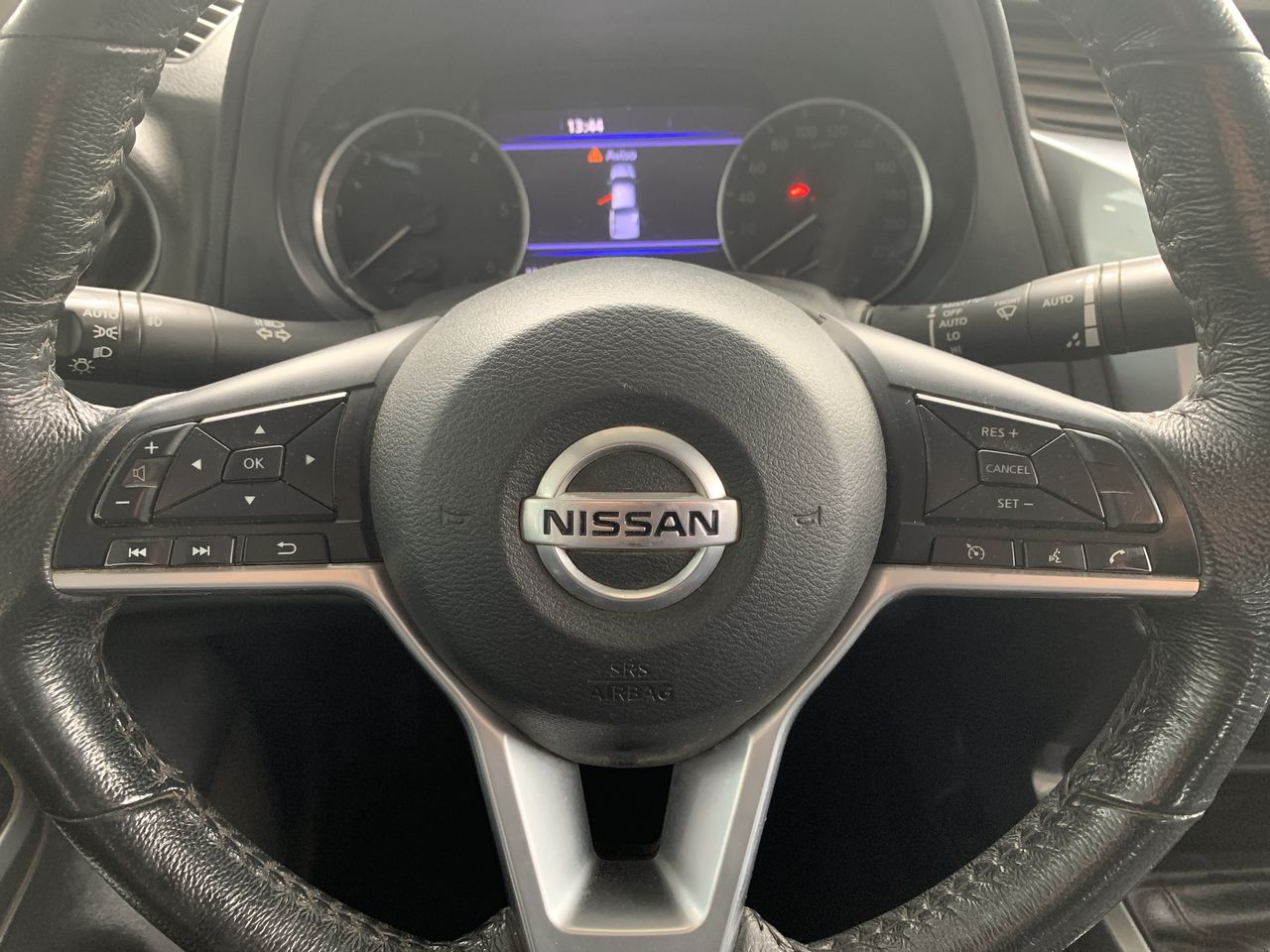 NISSAN - 18