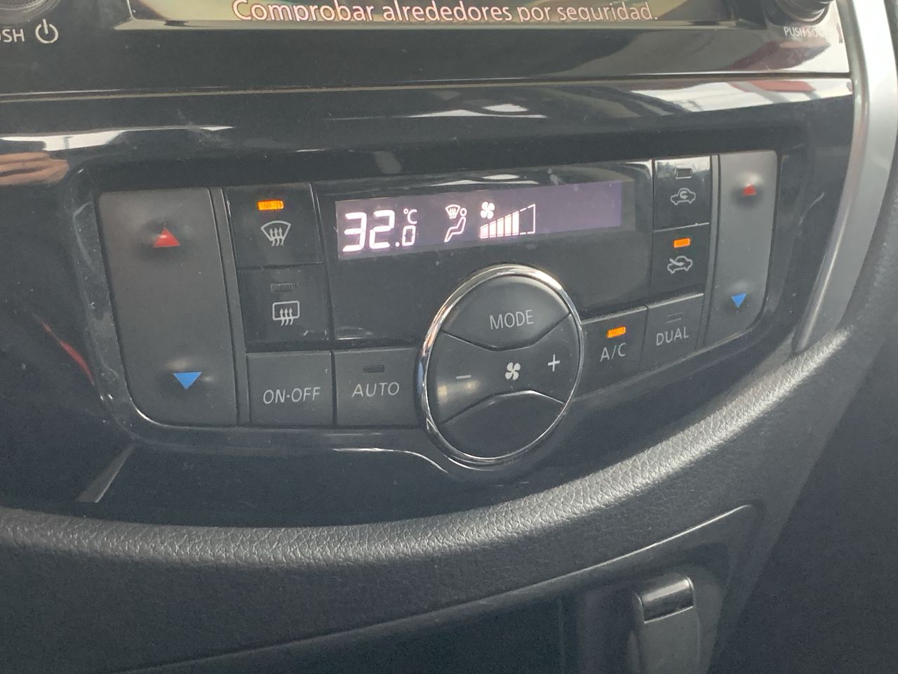 NISSAN - 22