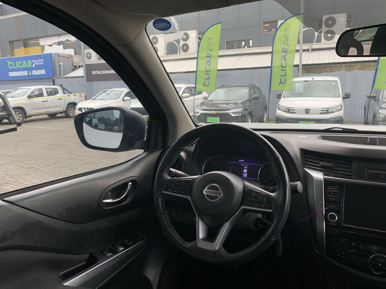 NISSAN - 8