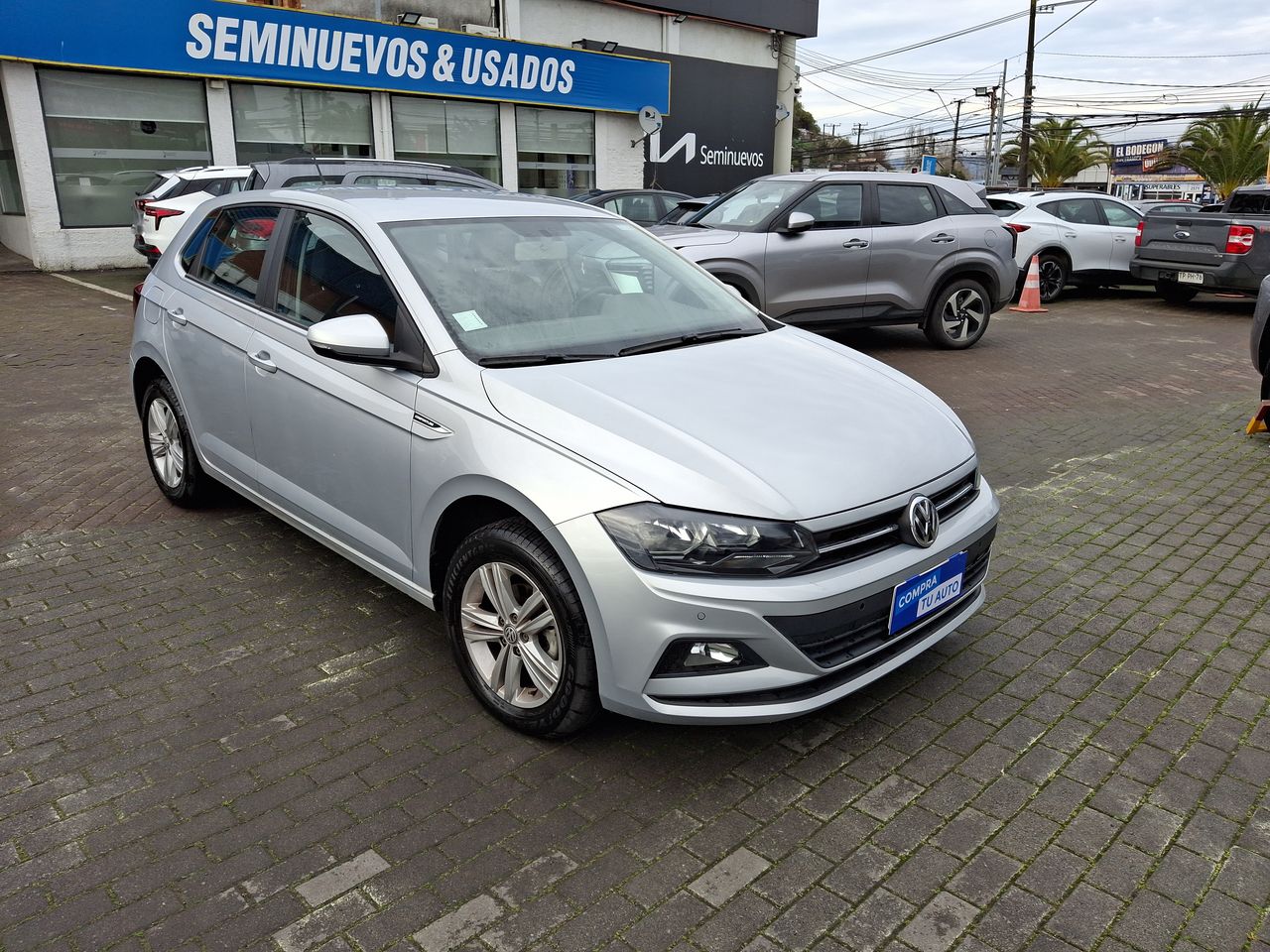 VOLKSWAGEN - 1
