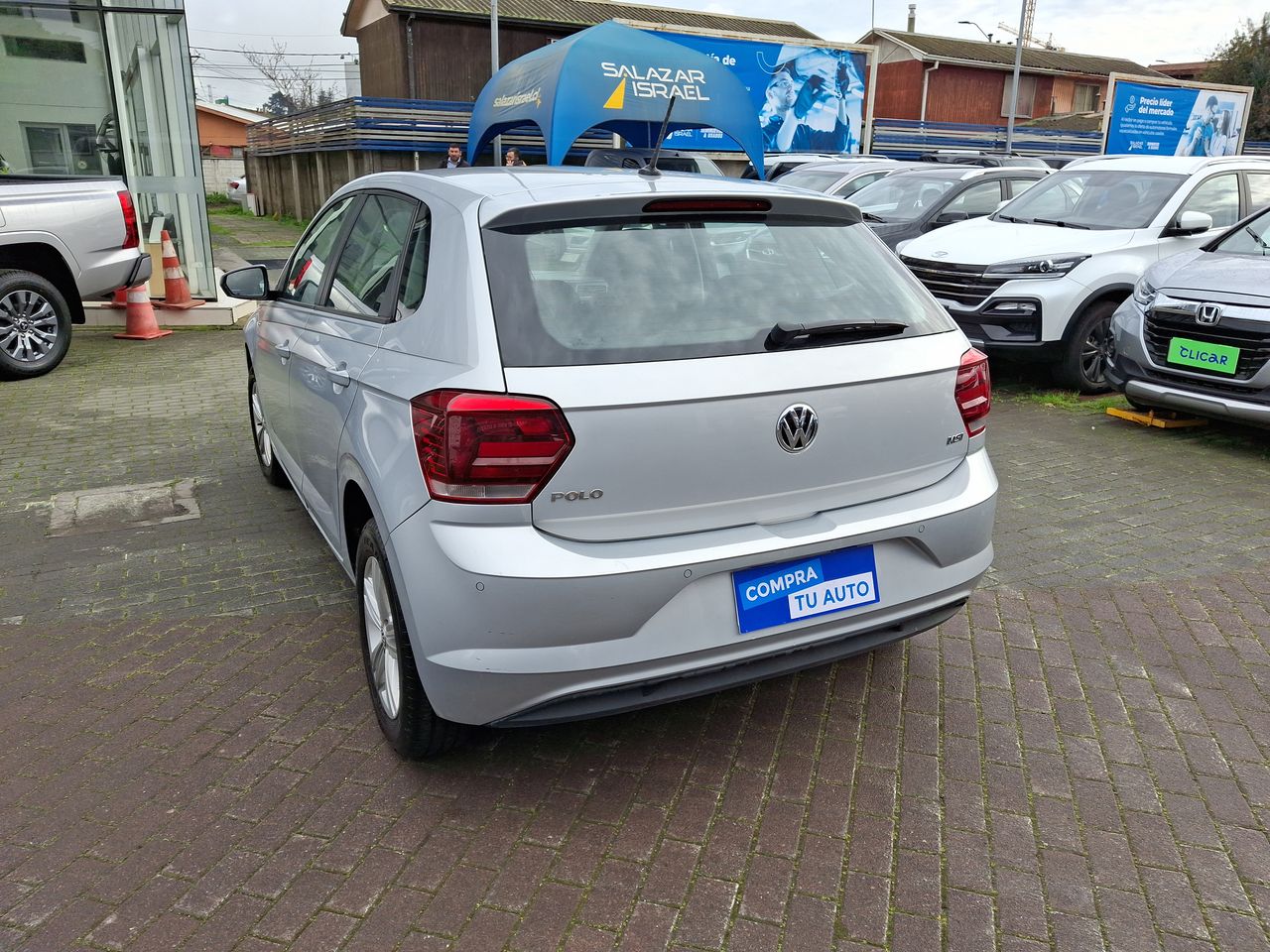 VOLKSWAGEN - 5