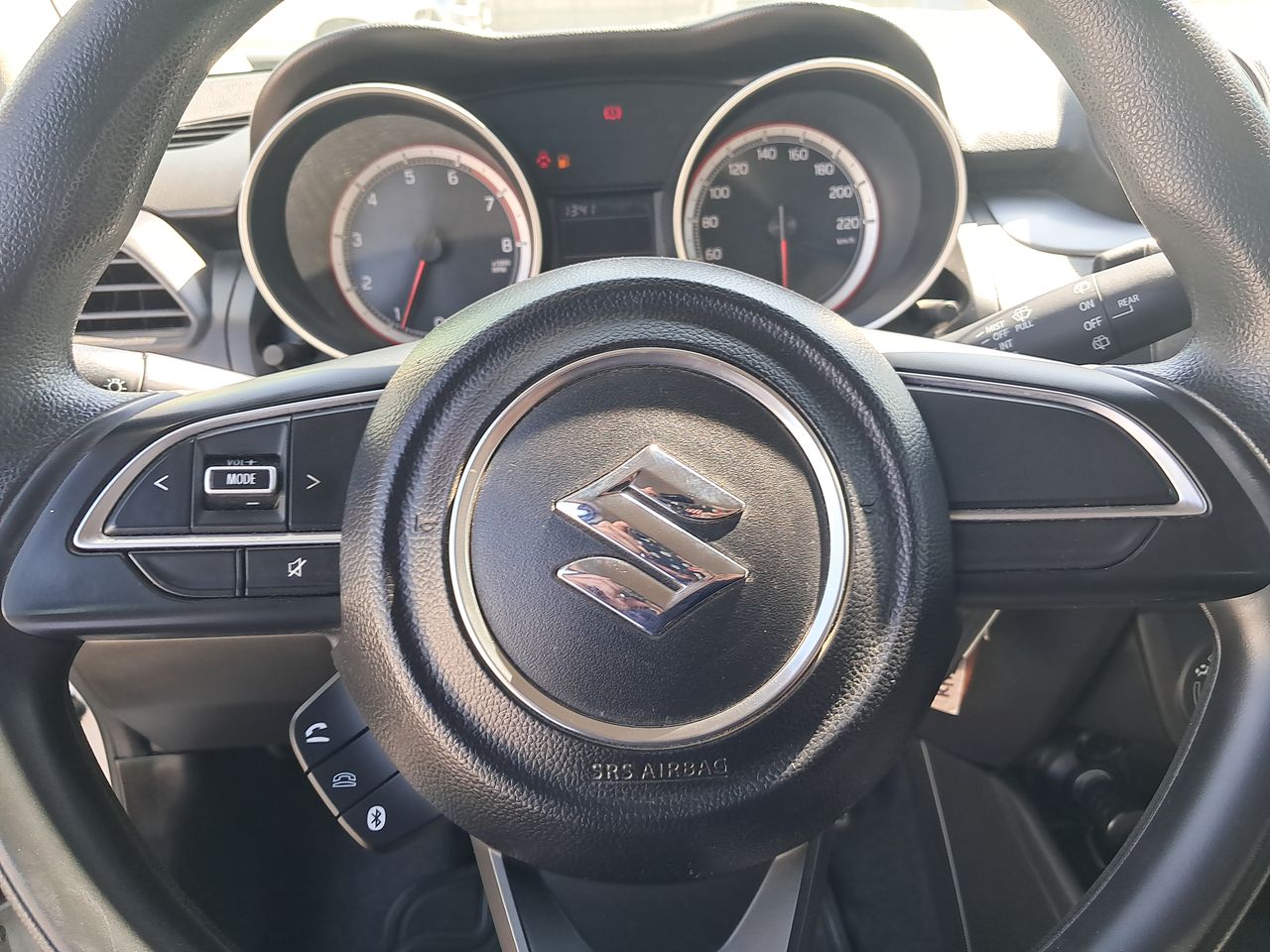 SUZUKI - 25