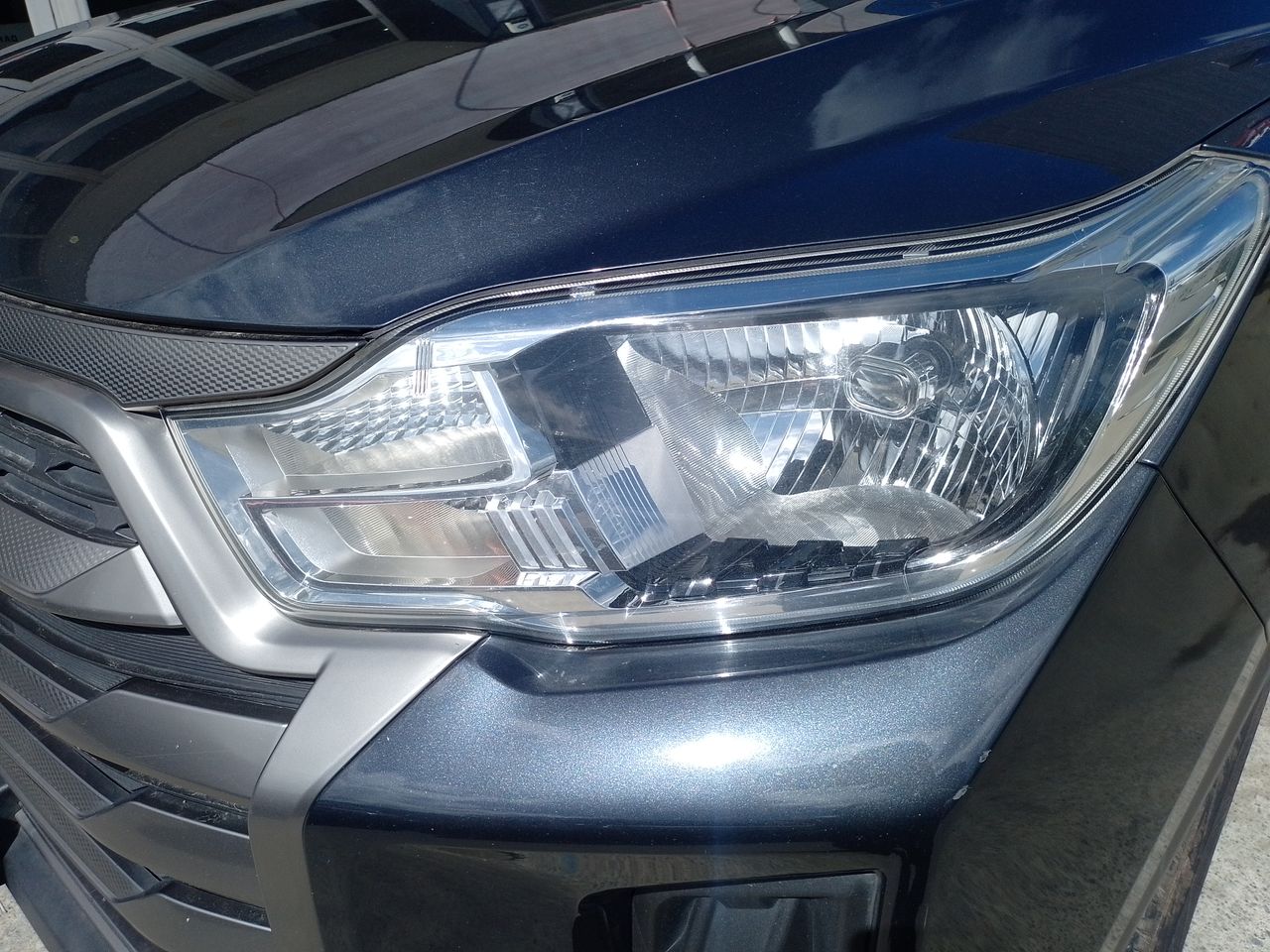 SSANGYONG - 16
