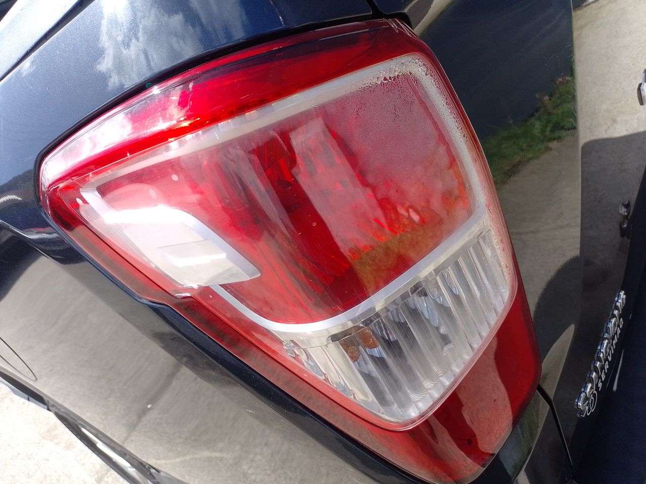 SSANGYONG - 18