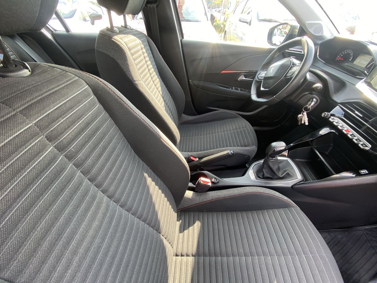 PEUGEOT - 15