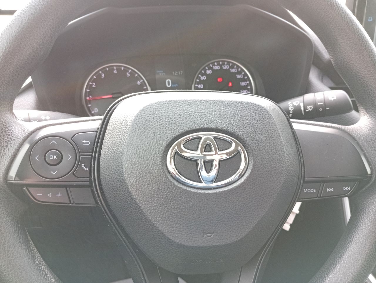 TOYOTA - 16