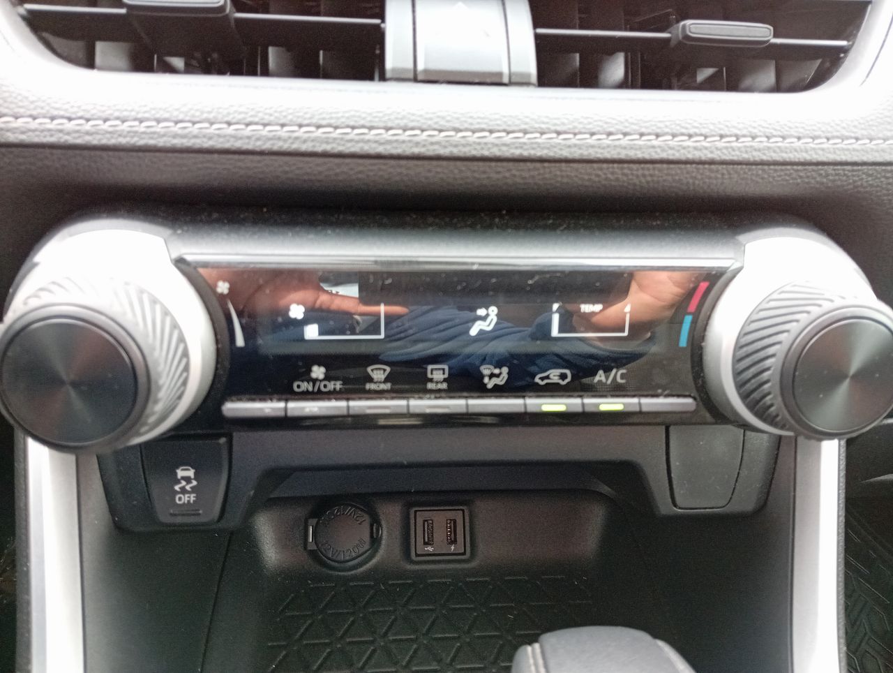 TOYOTA - 20
