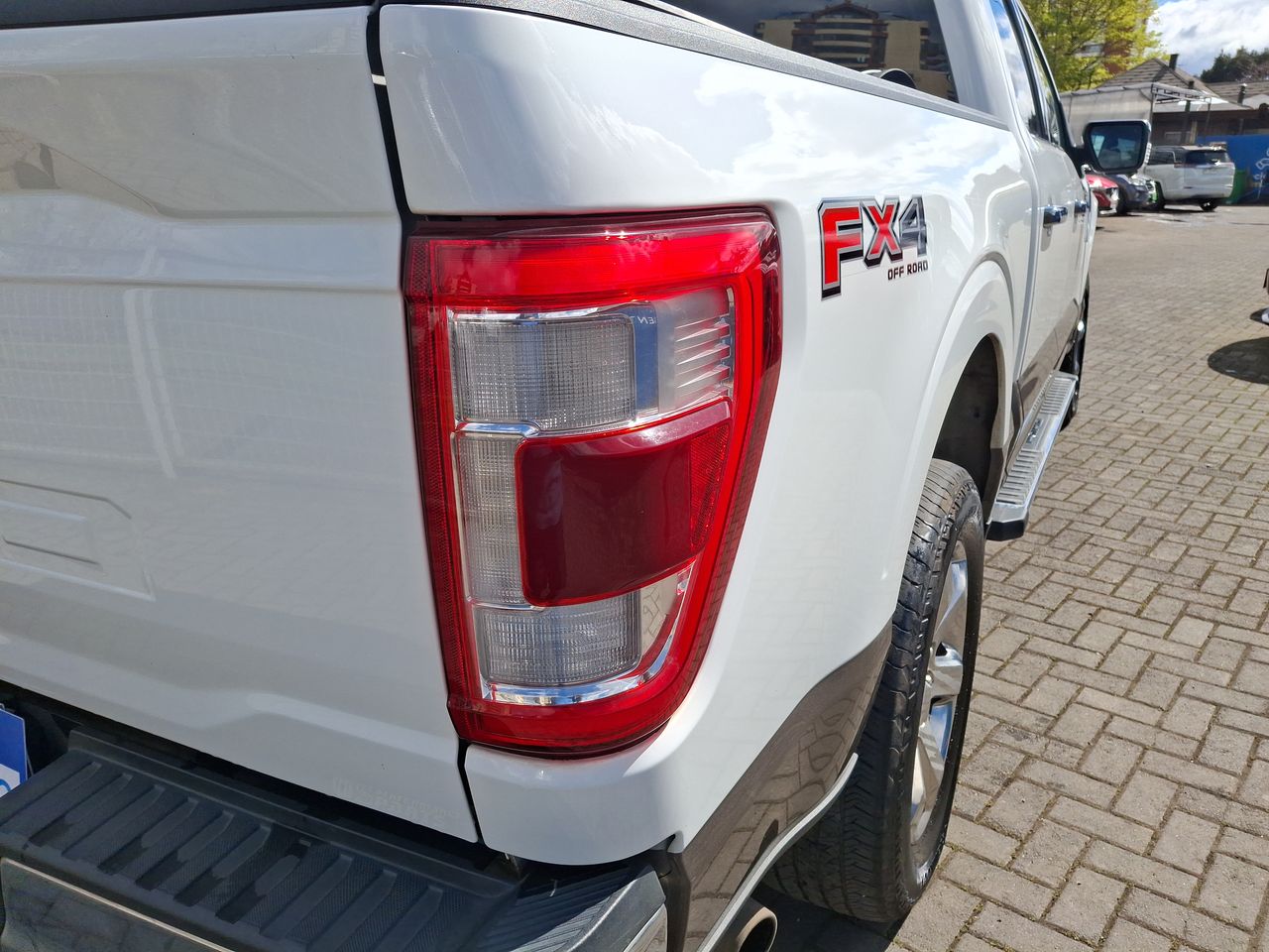 FORD - 20