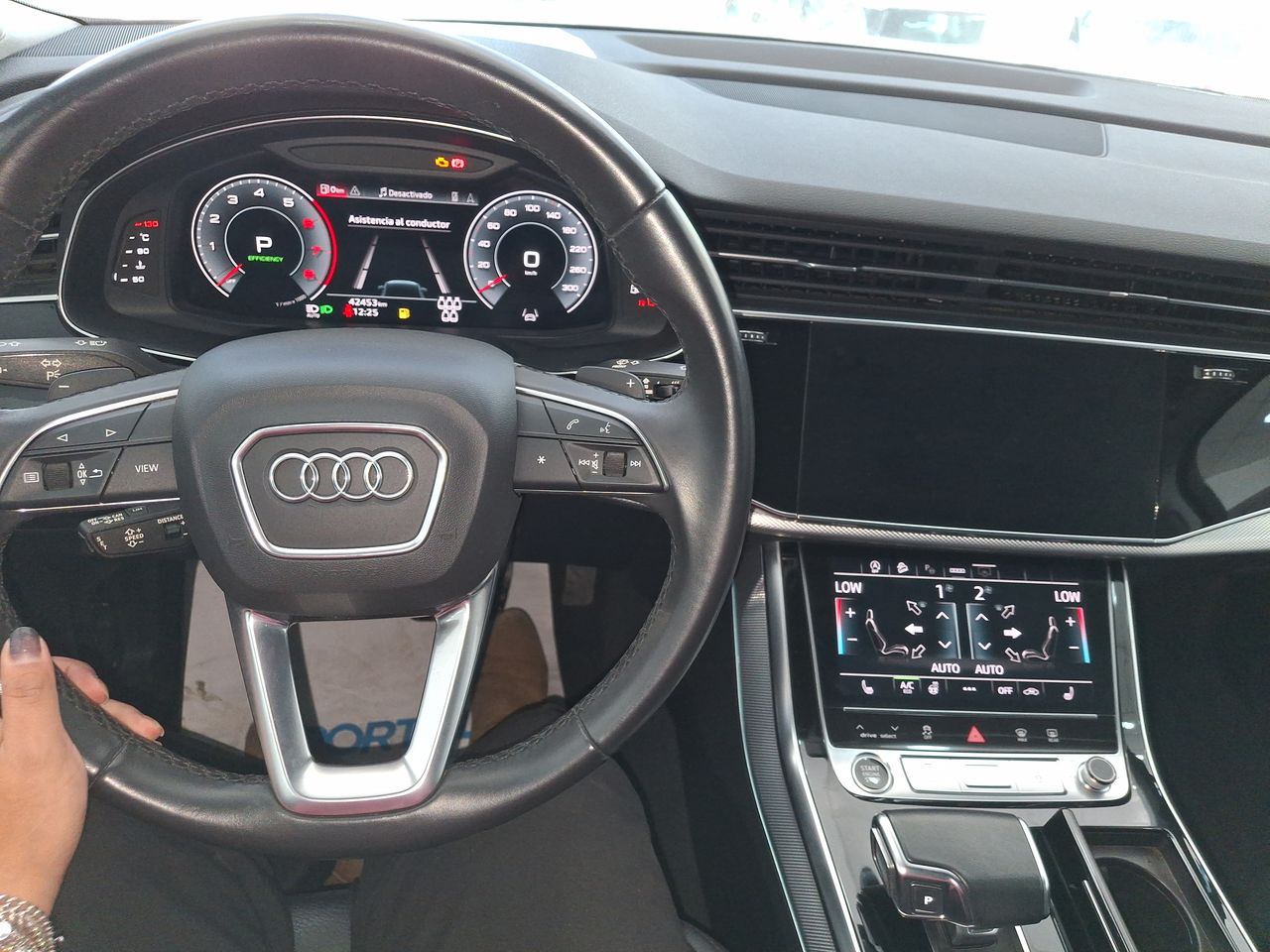 AUDI - 30