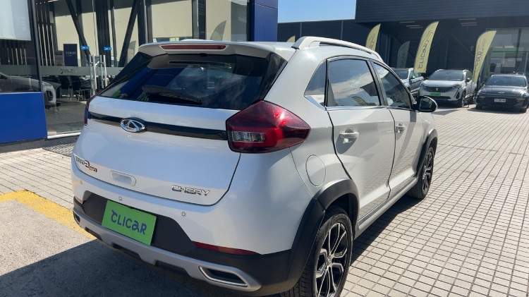 CHERY - 4