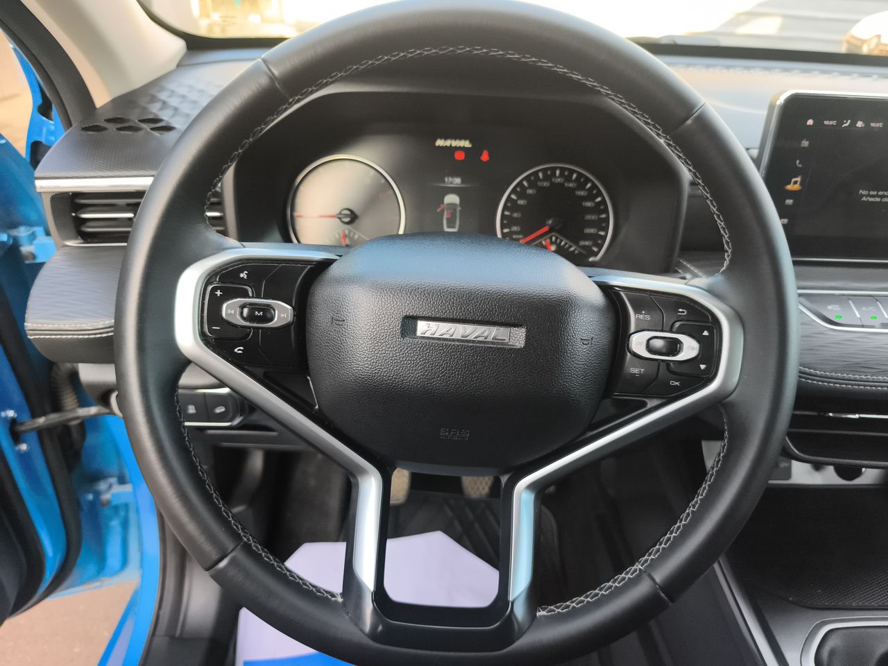 Haval Jolion — foto 15 de 25