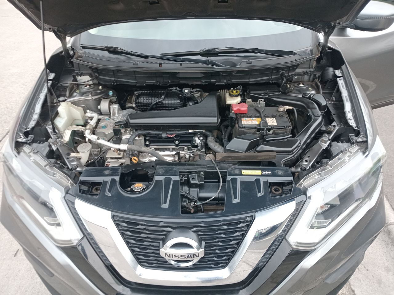 Nissan X-Trail — foto 17 de 35