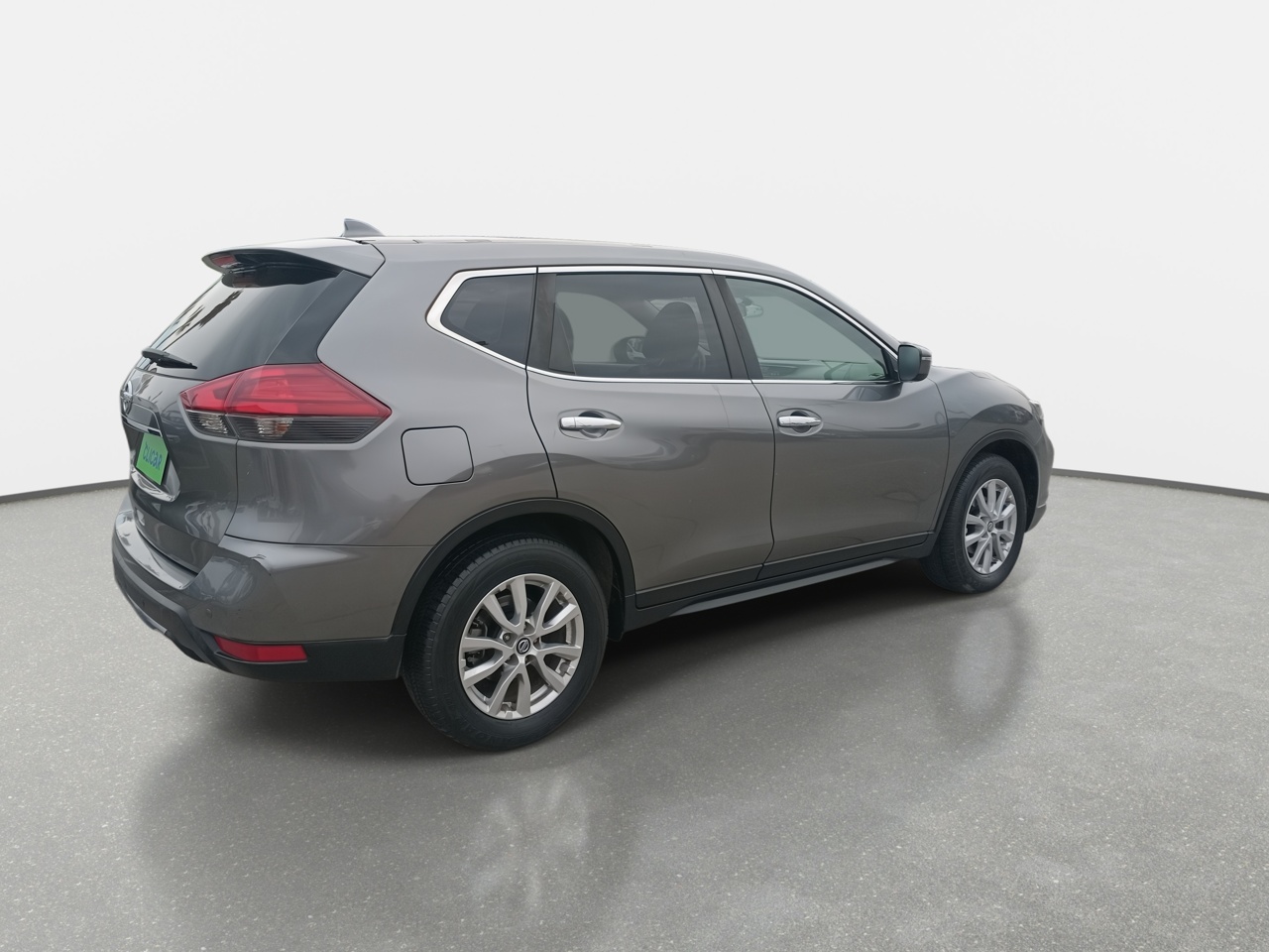 Nissan X-Trail — foto 8 de 35