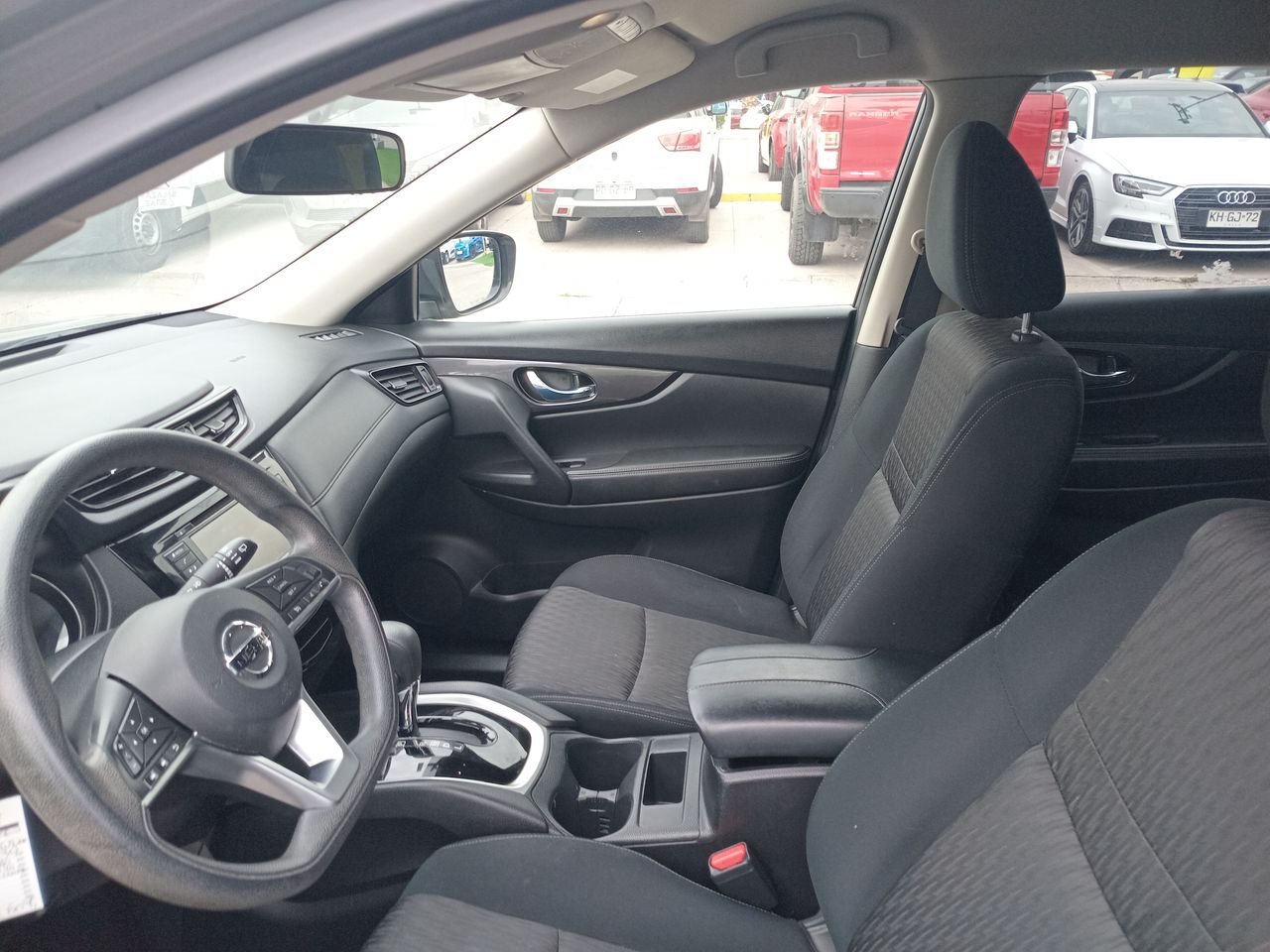 NISSAN - 2