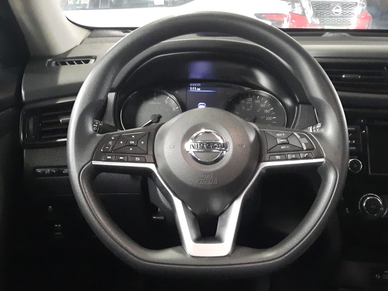NISSAN - 17