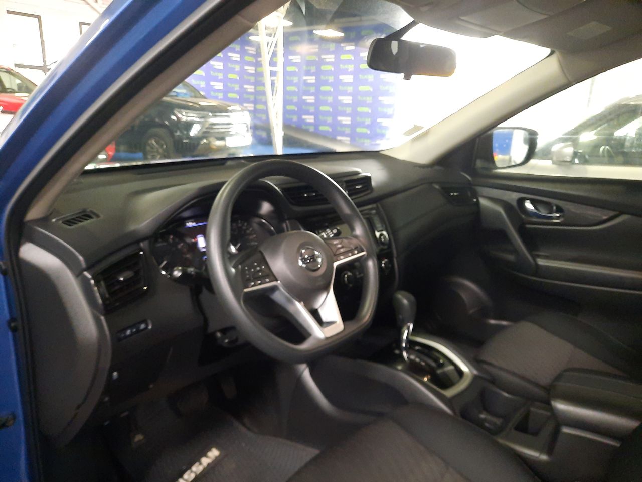 NISSAN - 2