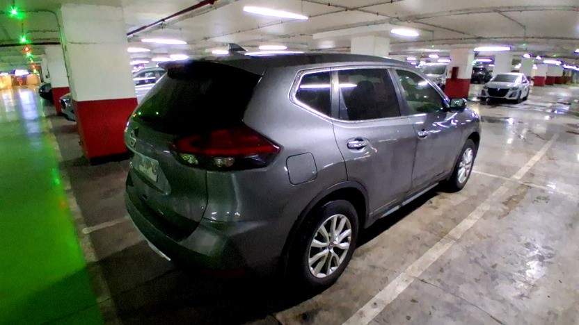 NISSAN - 4