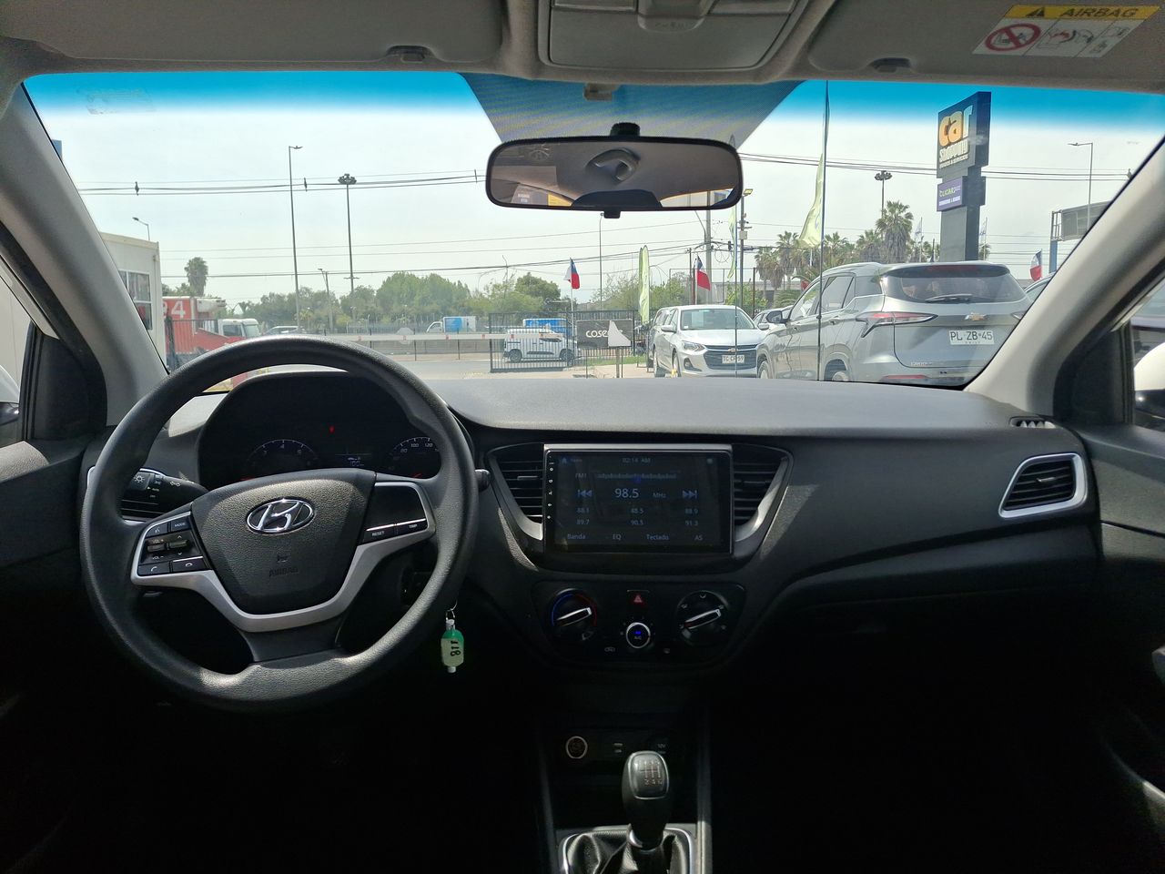 HYUNDAI - 30