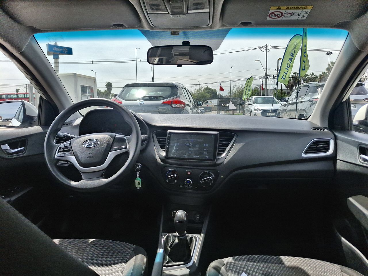 HYUNDAI - 9