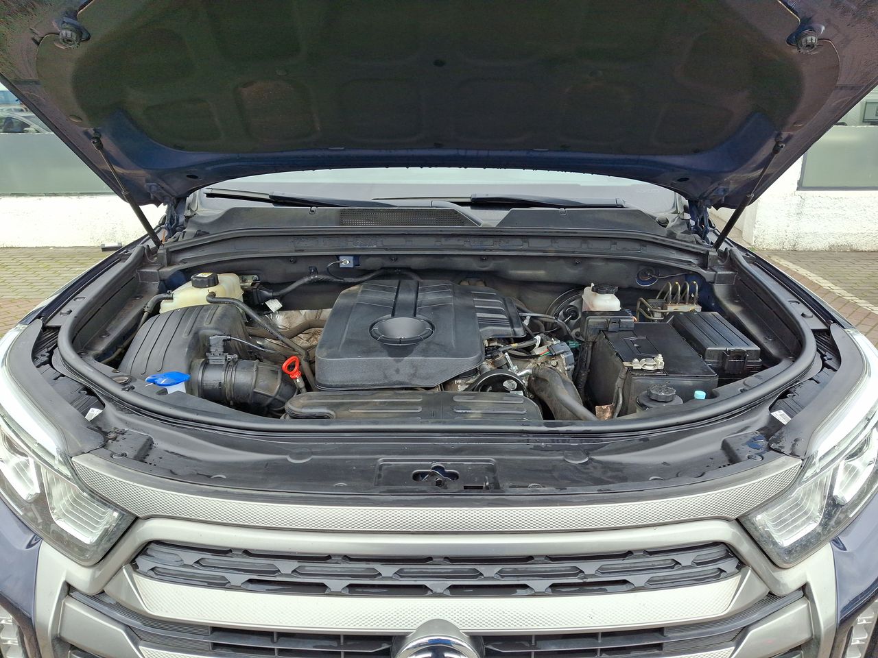 SSANGYONG - 18