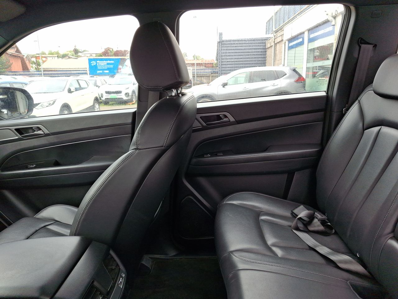 SSANGYONG - 11