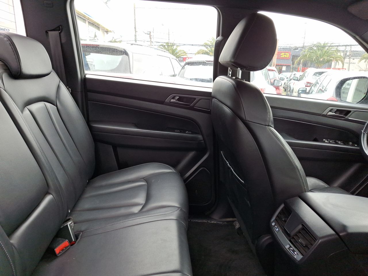 SSANGYONG - 15