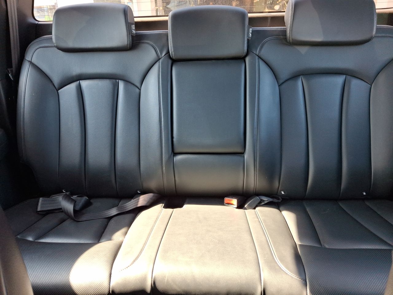 SSANGYONG - 36
