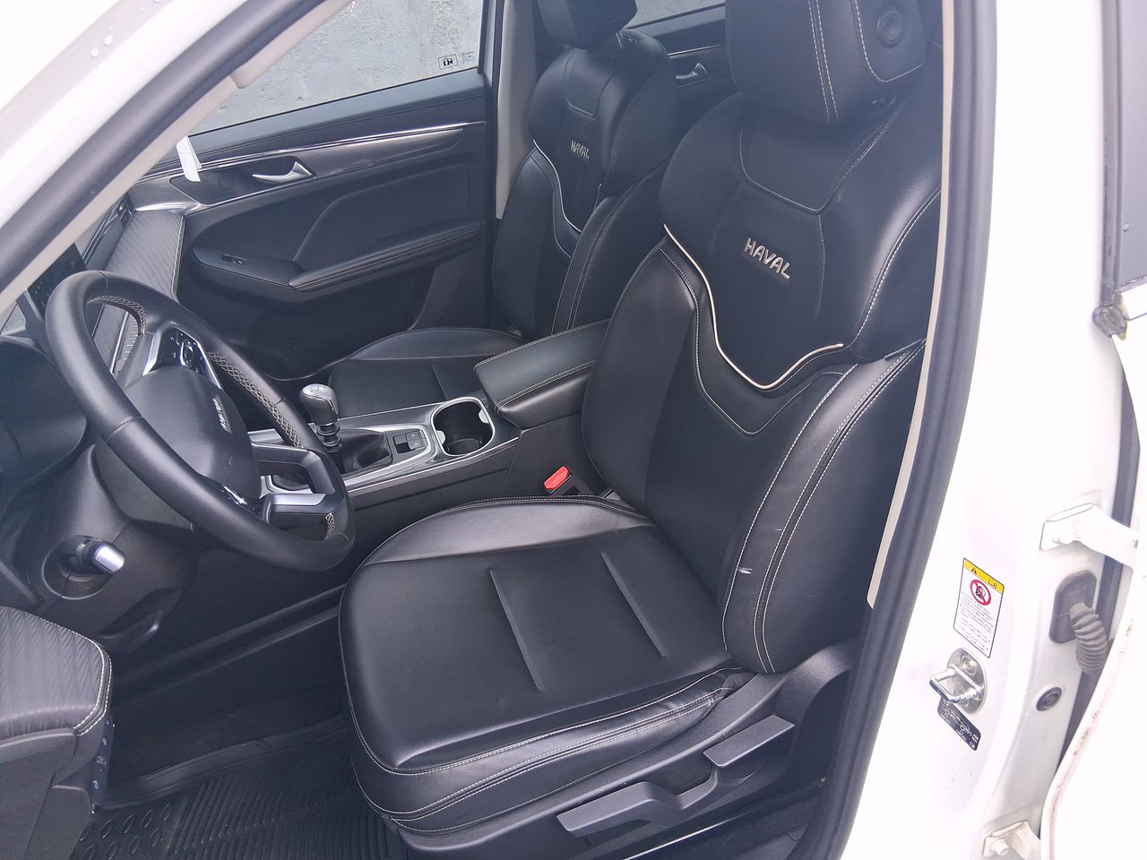 Haval Jolion — foto 25 de 36