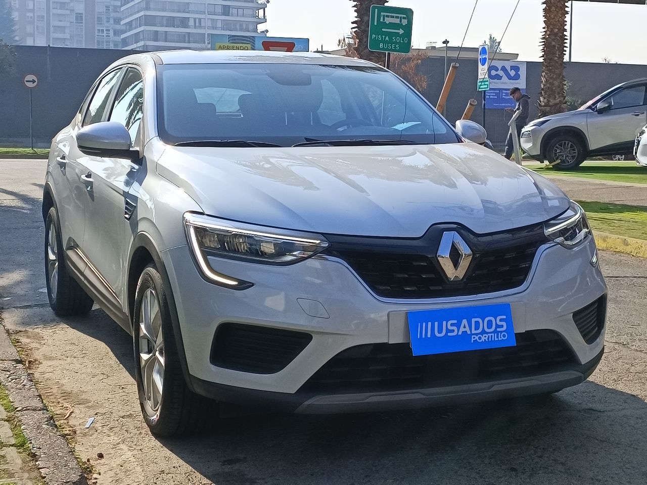 RENAULT - 1