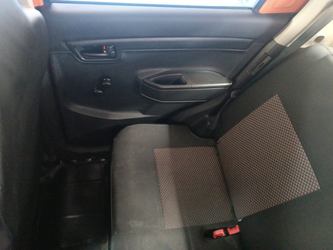 SUZUKI - 12