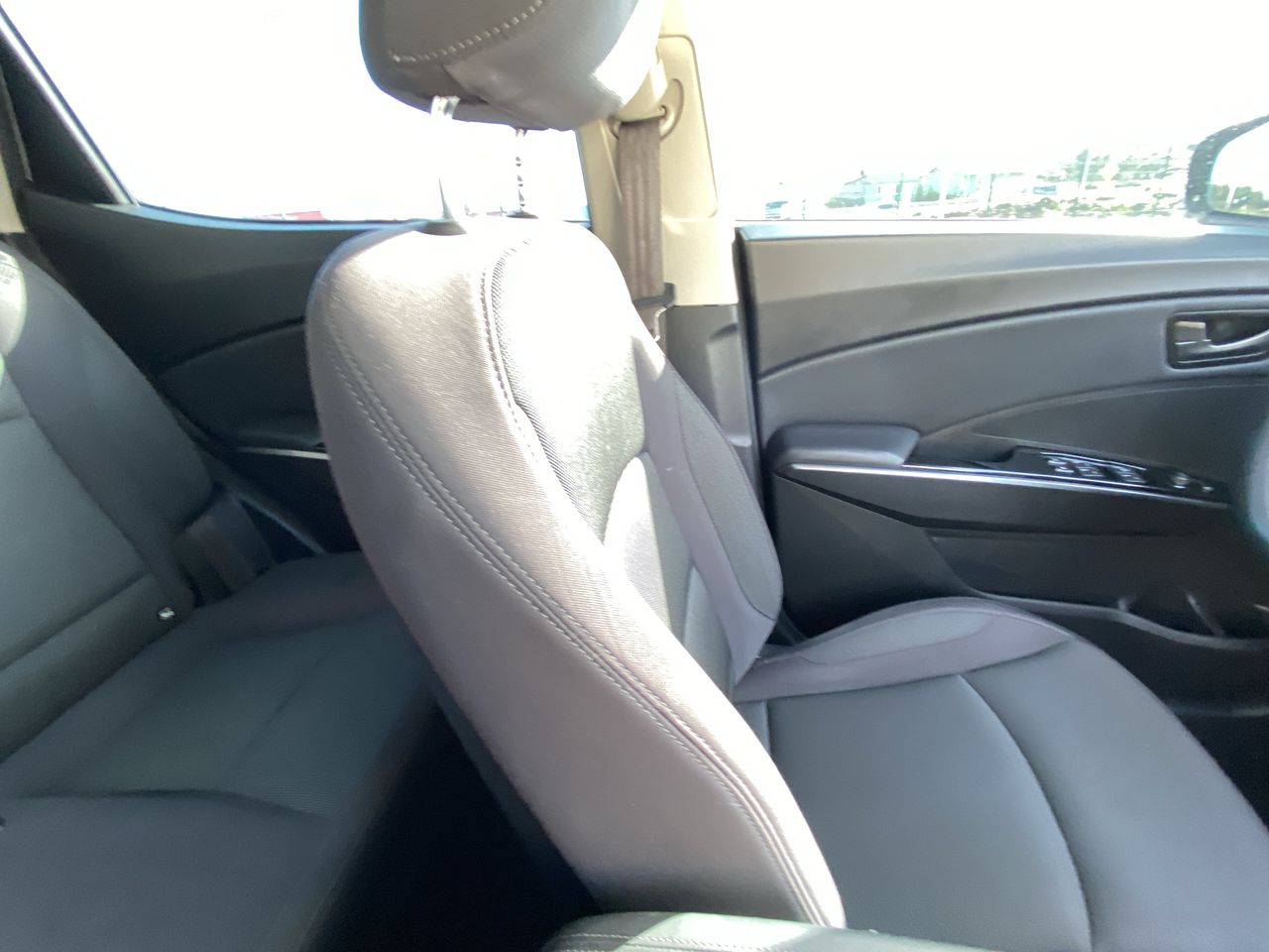 SSANGYONG - 18