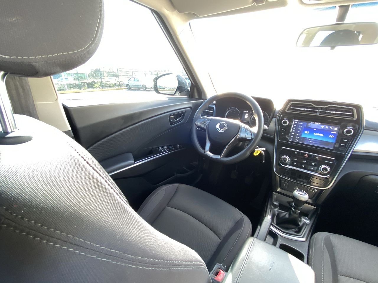 SSANGYONG - 19