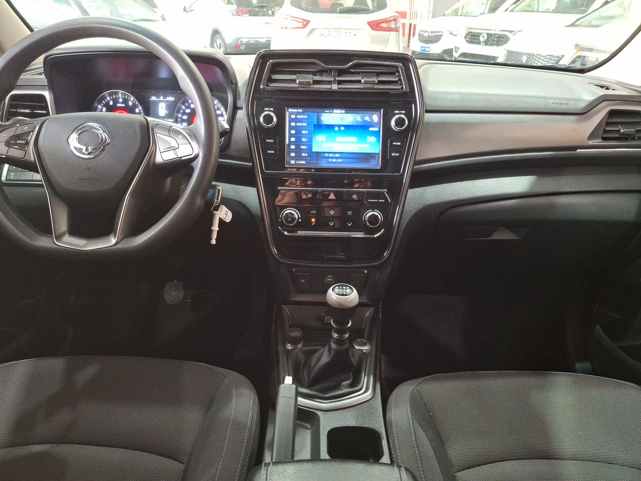 SSANGYONG - 9