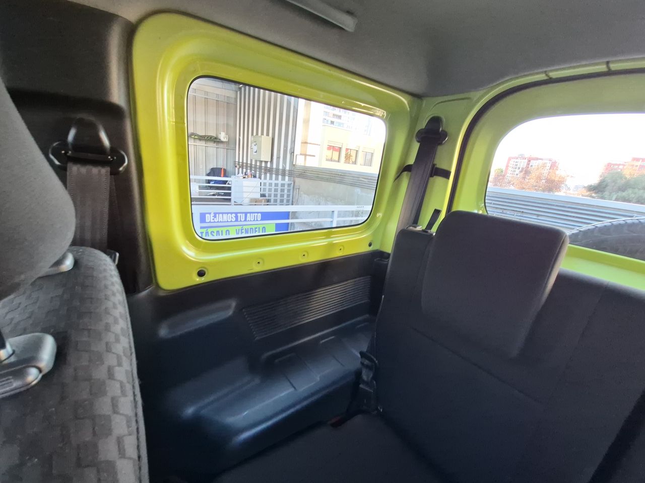 Suzuki Swift — foto 4 de 25