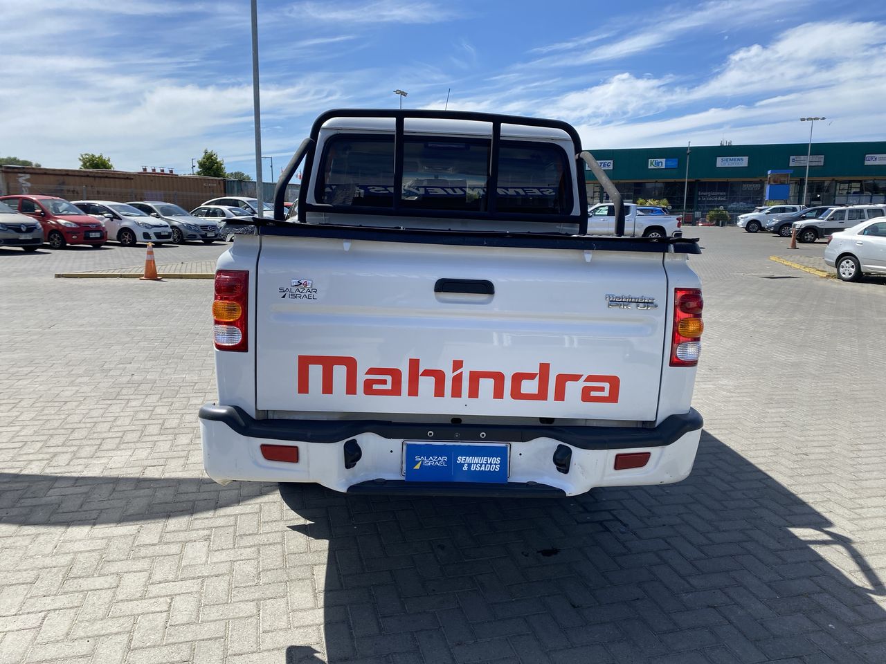 MAHINDRA - 6