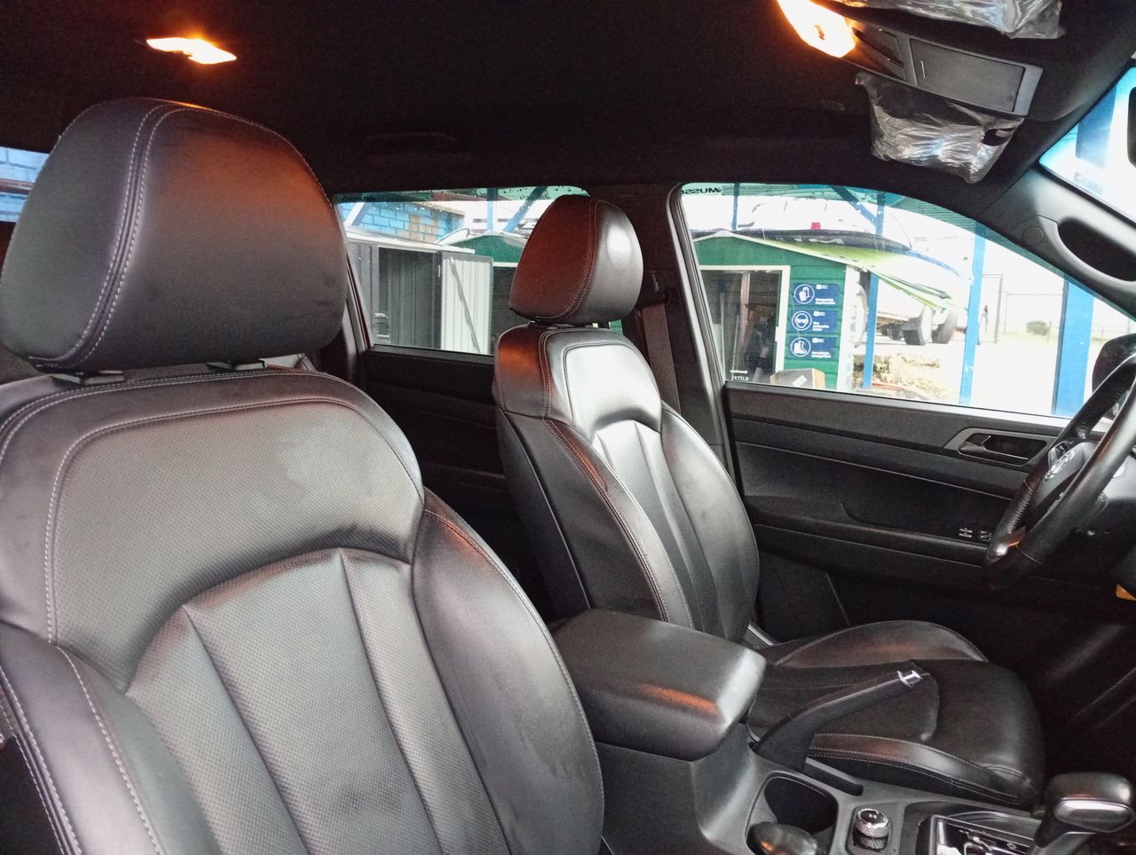 SSANGYONG - 32