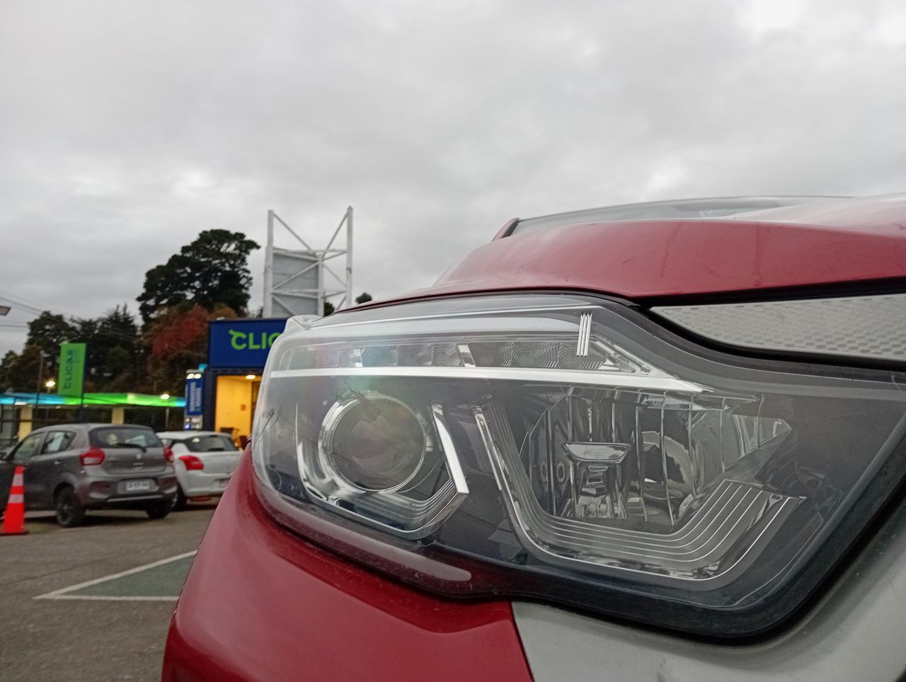 SSANGYONG - 18