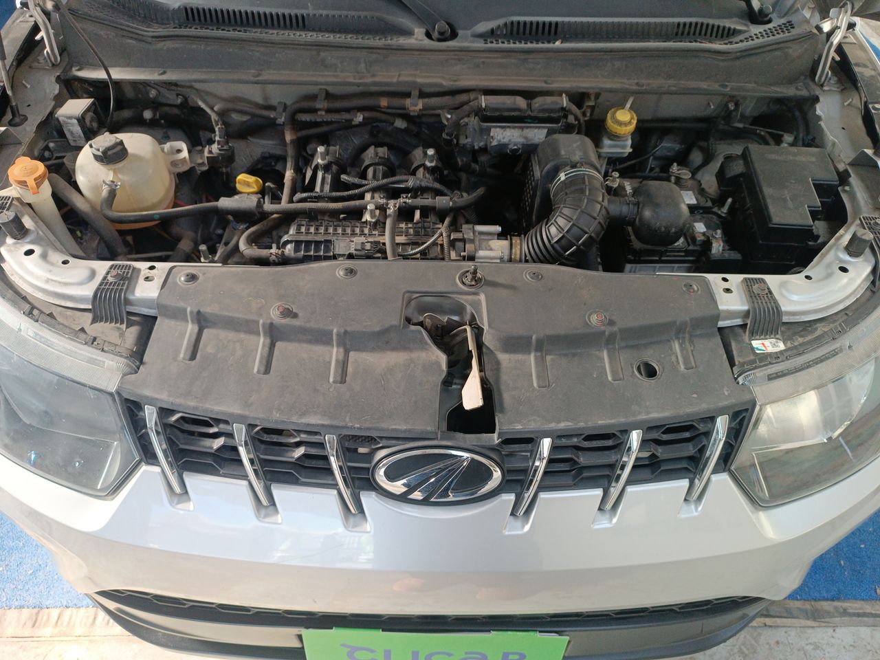MAHINDRA - 18