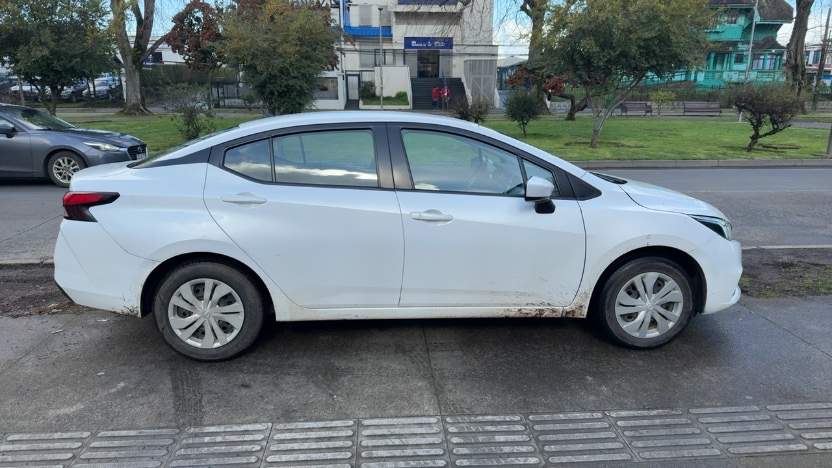 NISSAN - 3