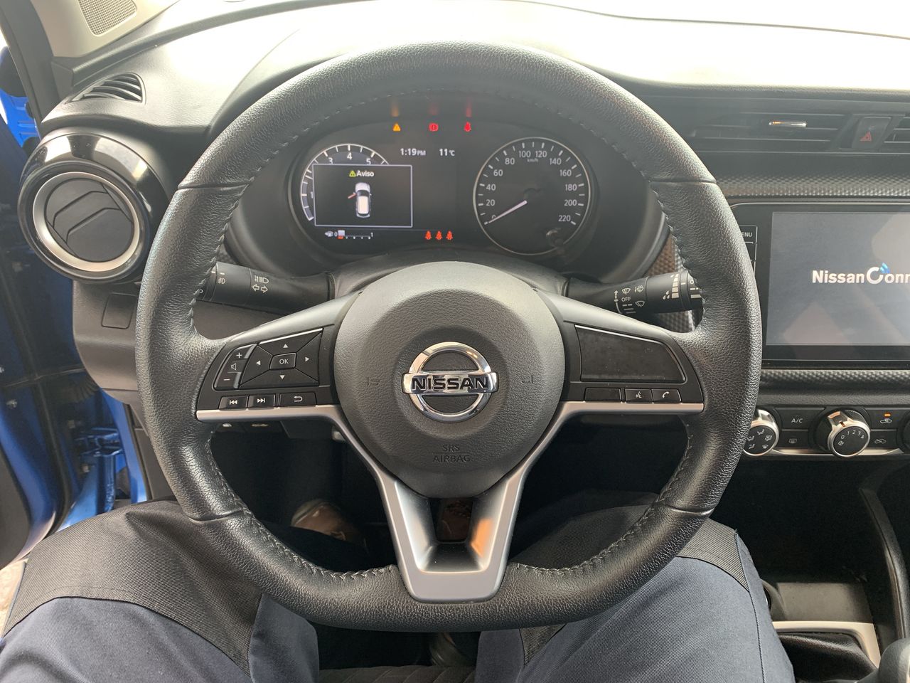 NISSAN - 26