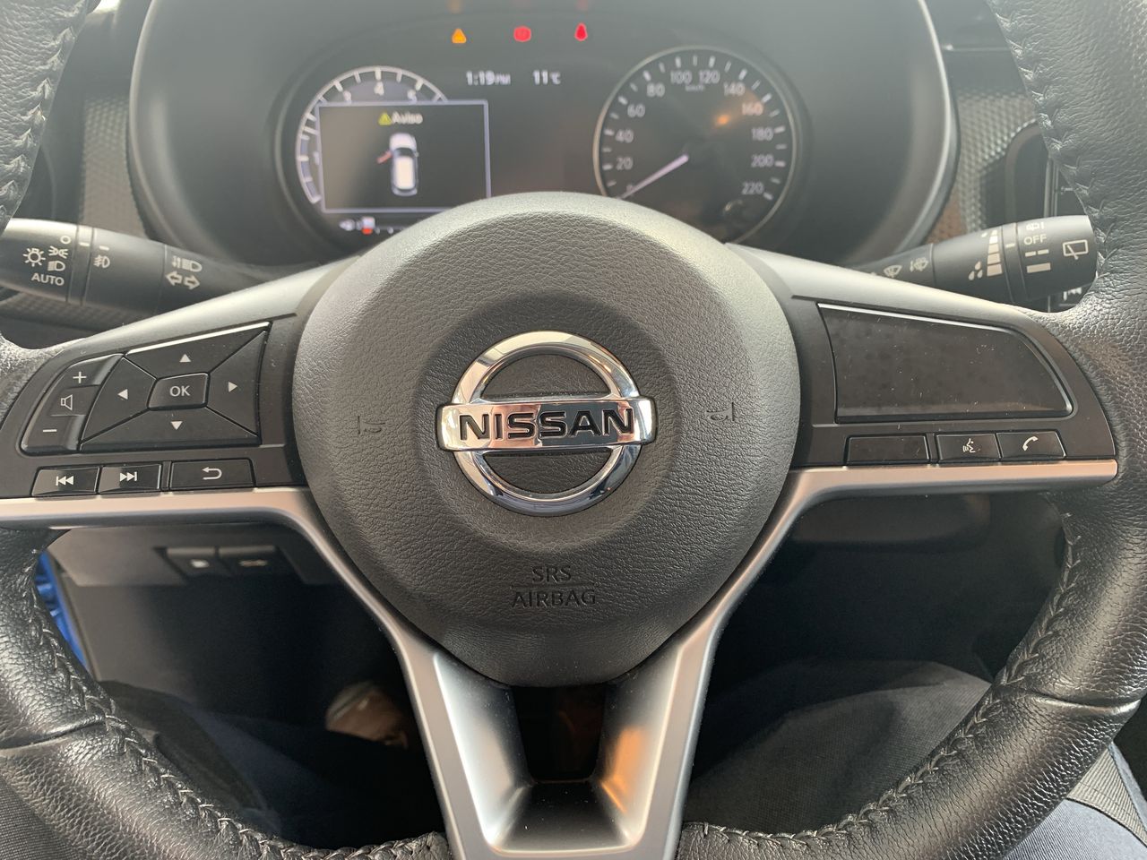 NISSAN - 27