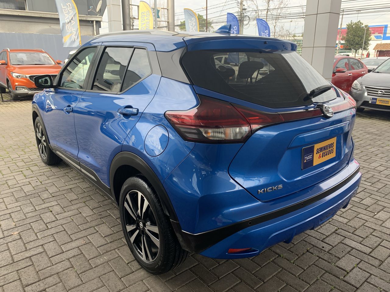 NISSAN - 5